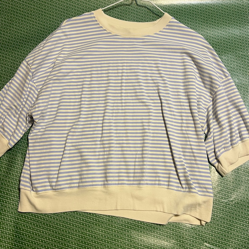 LA MIEL Striped Blue and White Top